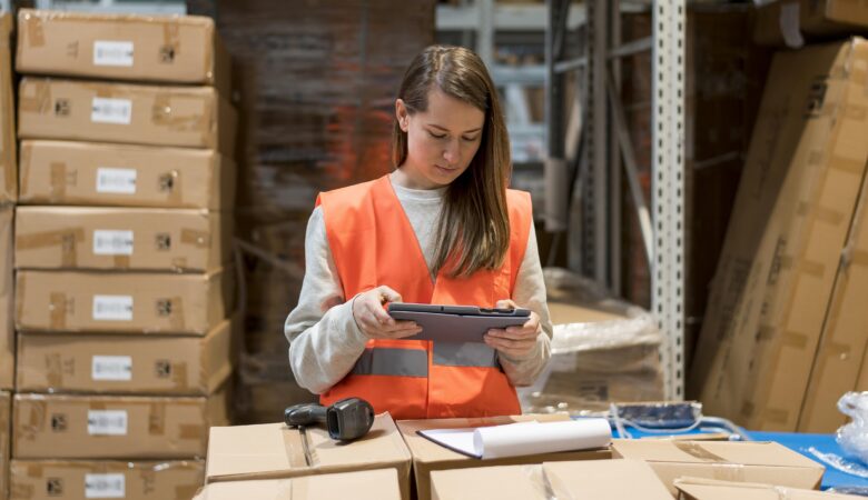 Optimisation des coûts logistiques : comment expédier des marchandises à un prix économique ? 🧐